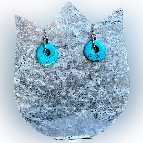 🐳Faux Turquoise Stone Silver Tone Dangle Earrings by Cookie Lee - Picture 2 of 6